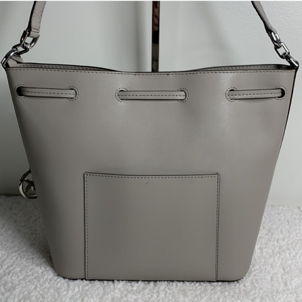 NWOT MICHAEL KORS TOTE/CROSSBODY AND MATCHING WALLET SUMMER GREY - Picture 6 of 8